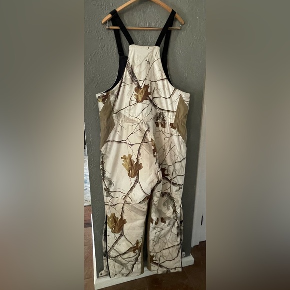 Guide Series size L snow camo bib - Picture 2 of 7